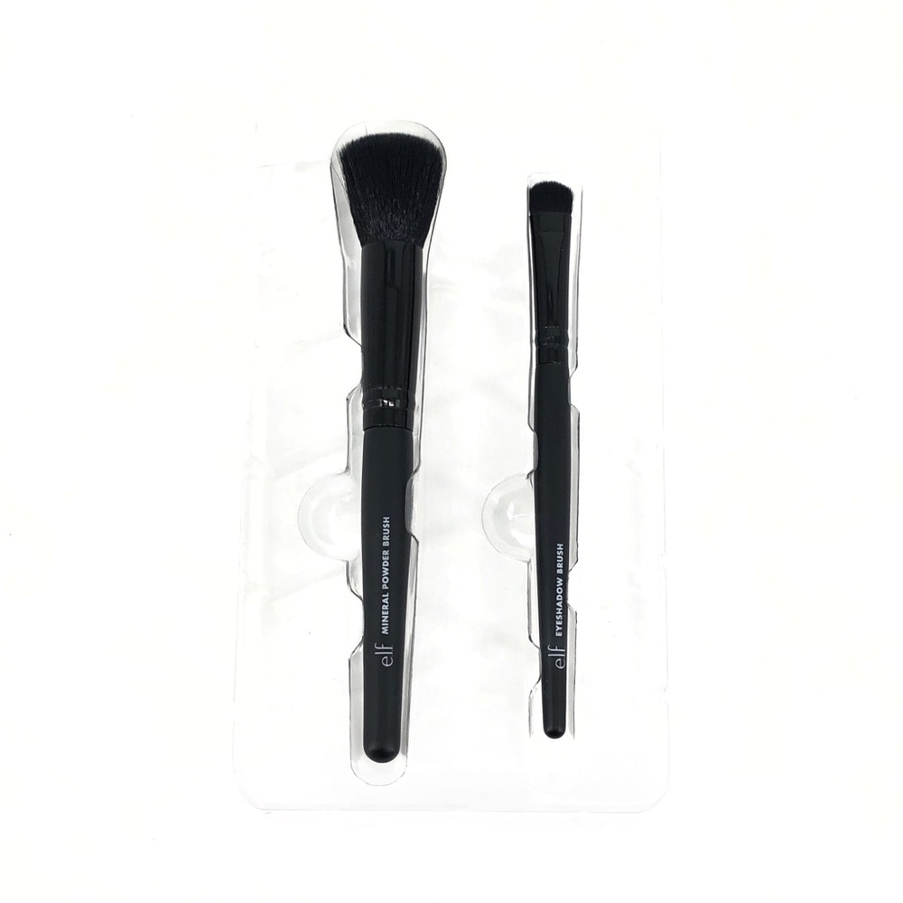 ELF Essential Brush Set - Powder + Eyeshadow Brush - Picture 4 of 6